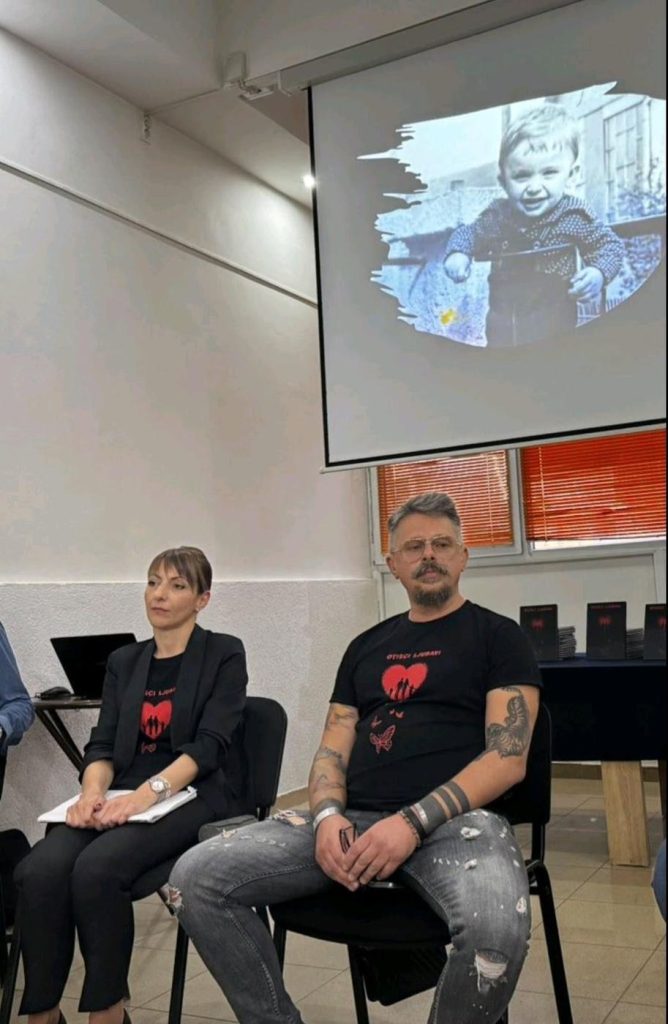 Promocija knjige uz projekciju fotografija